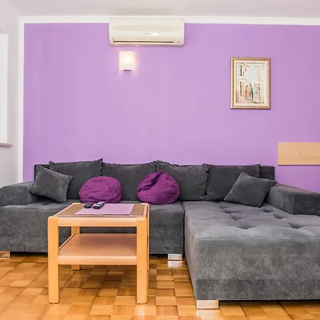 Apartman Vlatko *